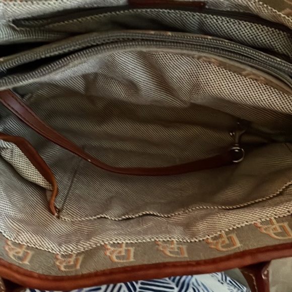 Dooney & Bourke Monogram Signature - Picture 10 of 11